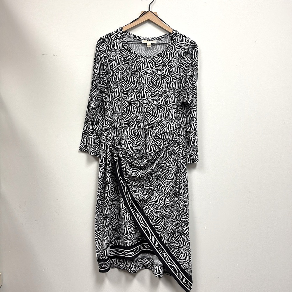 Michael Michael Kors Women’s Asymmetrical Sheath Dress, Black/White, Size 1X